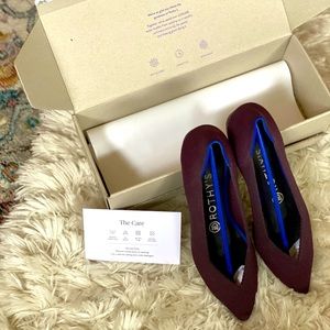 🆓📦 Rothys “The Point” in Merlot
